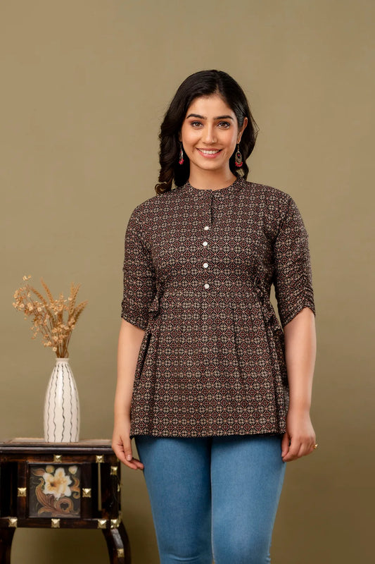 Multicolor Classic Regular Fit Solid Short Top