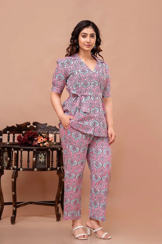 Pink Printed Regular Fit Solid Cotton Co-Ords Set